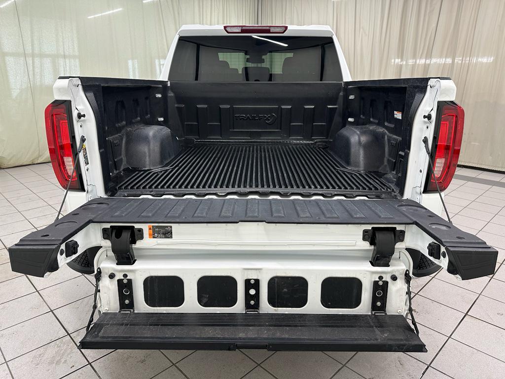 used 2025 GMC Sierra 1500 car, priced at $43,885