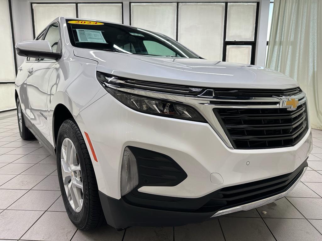 used 2024 Chevrolet Equinox car, priced at $24,696