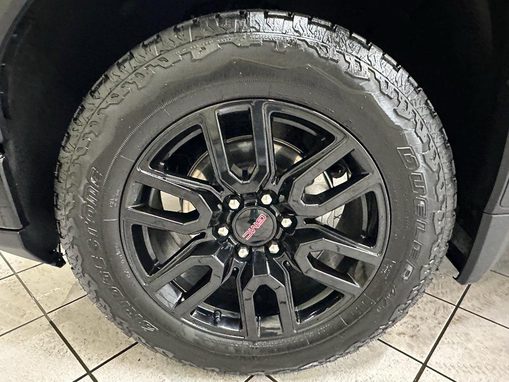 used 2024 GMC Sierra 1500 car, priced at $43,588