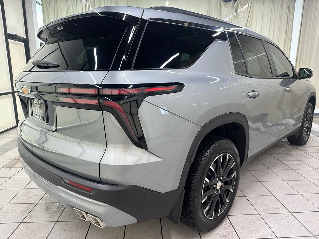 new 2026 Chevrolet Traverse car, priced at $47,201