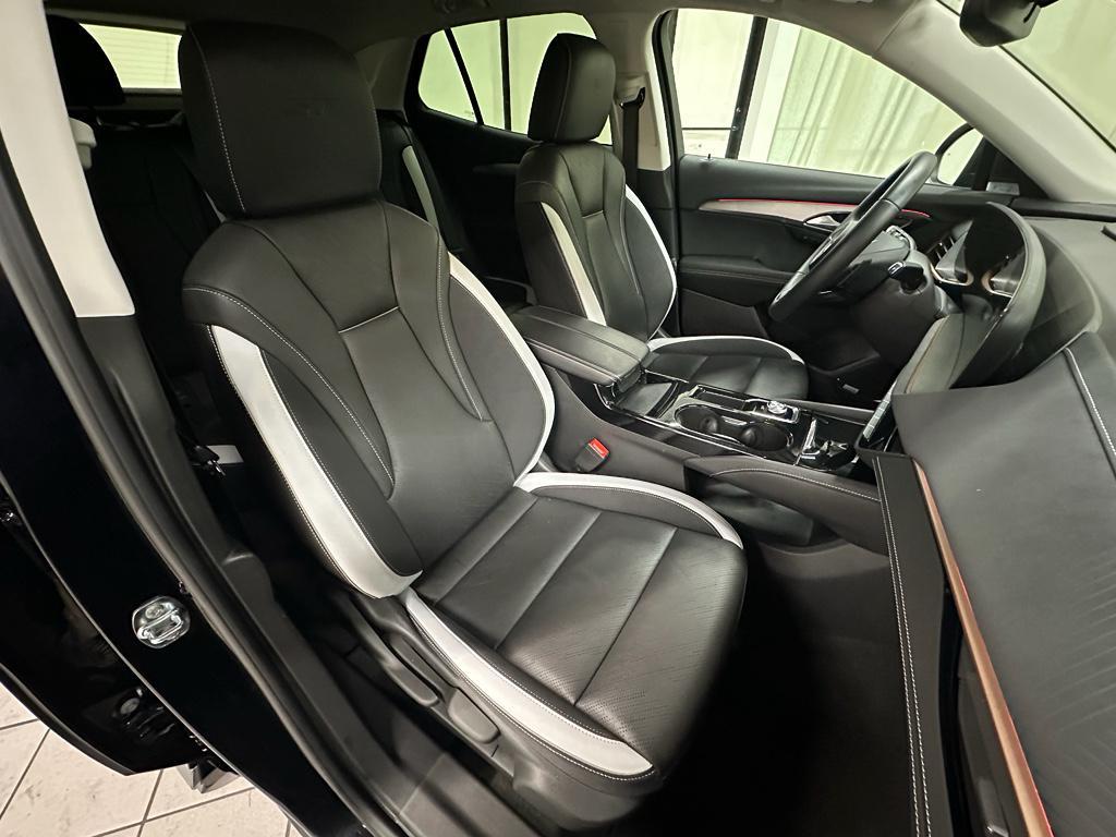 used 2025 Buick Envision car, priced at $29,885