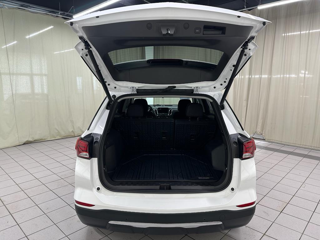 used 2024 Chevrolet Equinox car, priced at $22,988