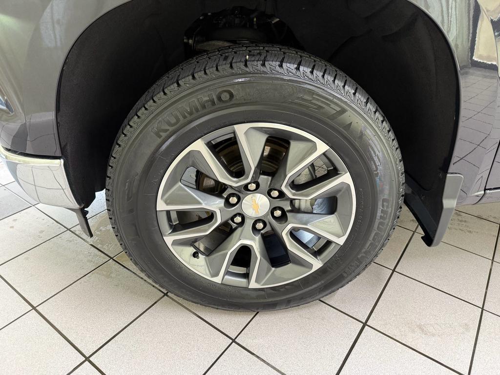 used 2024 Chevrolet Silverado 1500 car, priced at $37,734