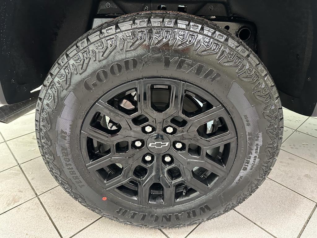 new 2026 Chevrolet Colorado car, priced at $39,514