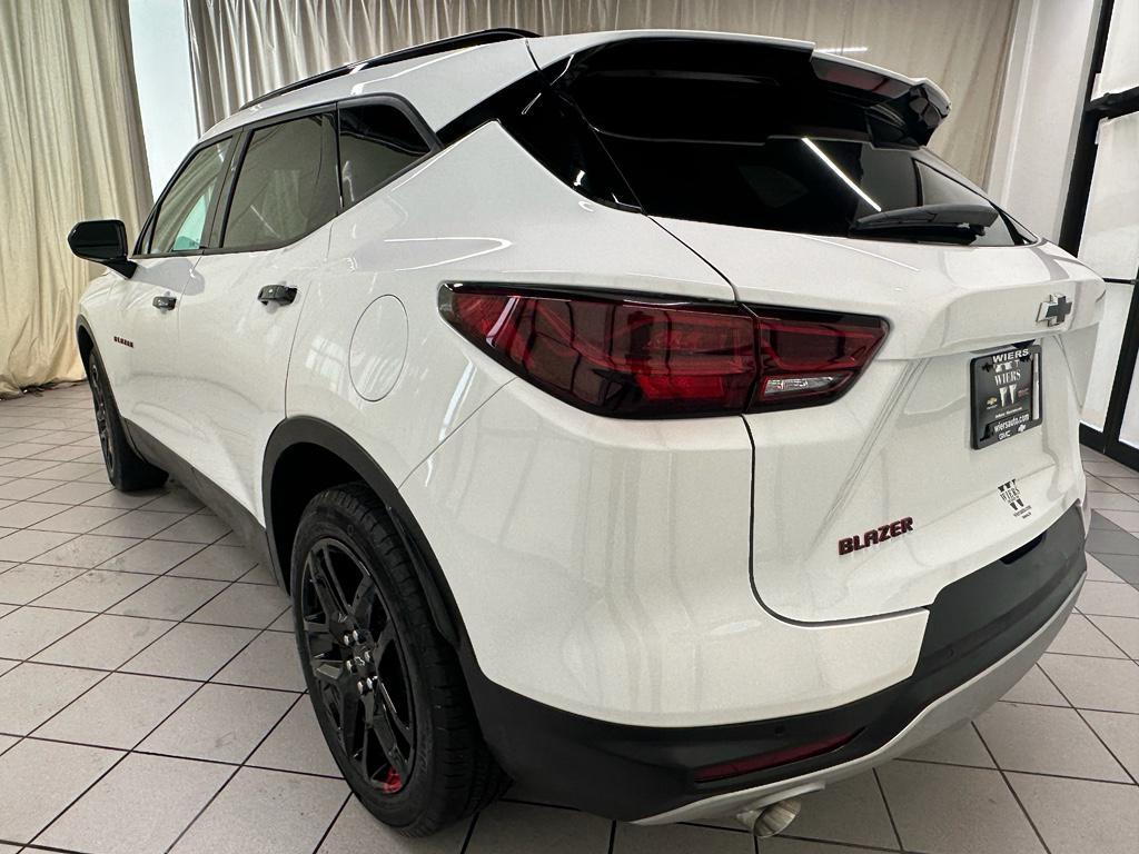 used 2024 Chevrolet Blazer car, priced at $26,885