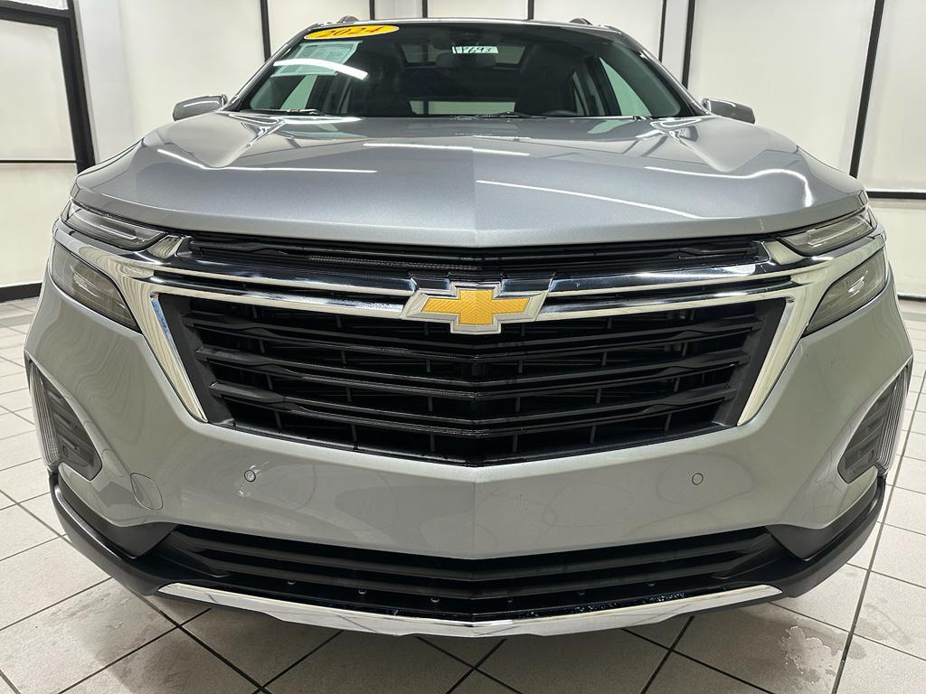 used 2024 Chevrolet Equinox car, priced at $25,225