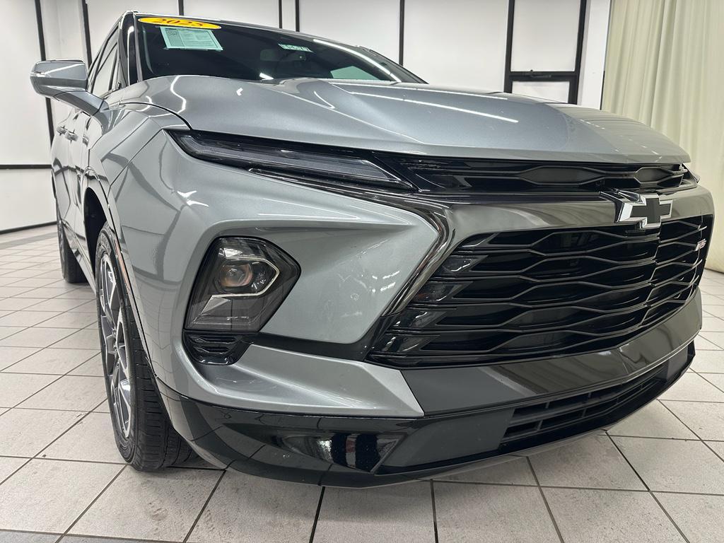 used 2025 Chevrolet Blazer car, priced at $32,885