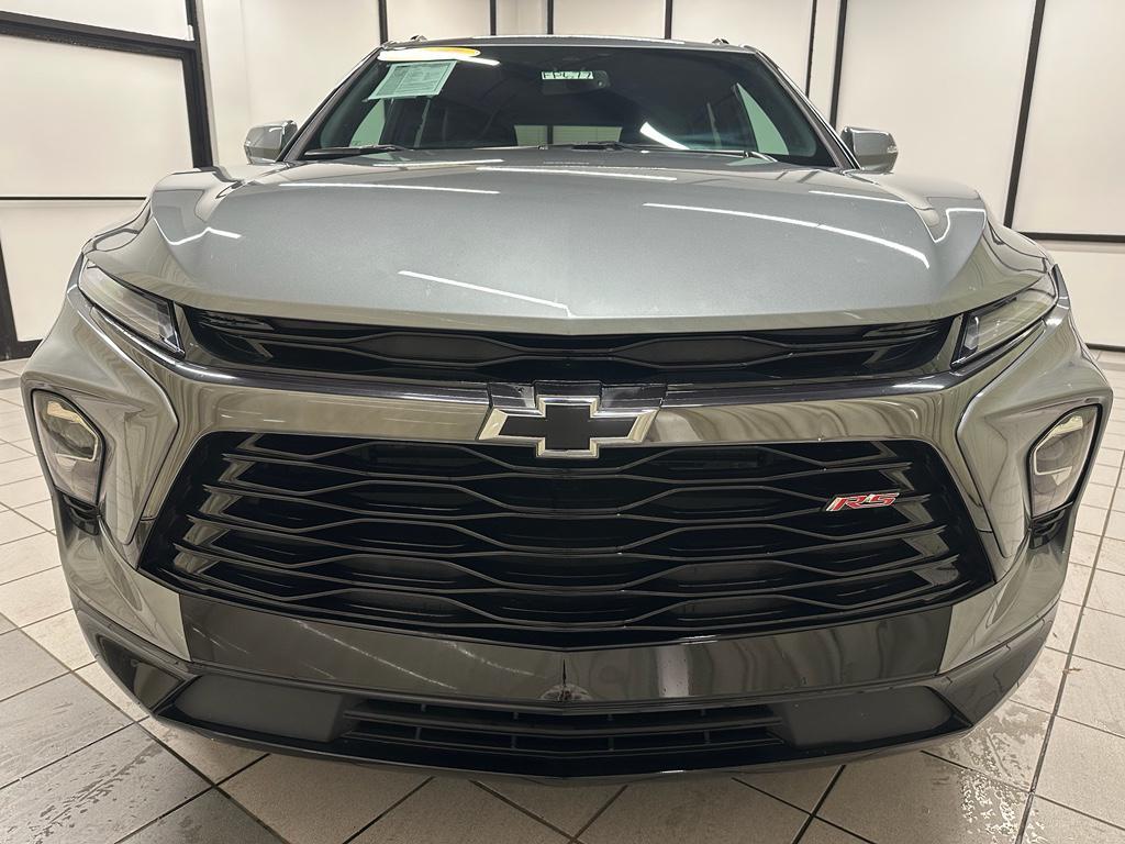 used 2025 Chevrolet Blazer car, priced at $32,885