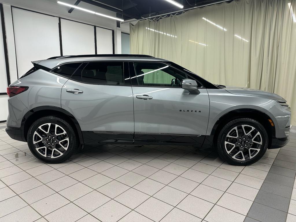 used 2025 Chevrolet Blazer car, priced at $32,885