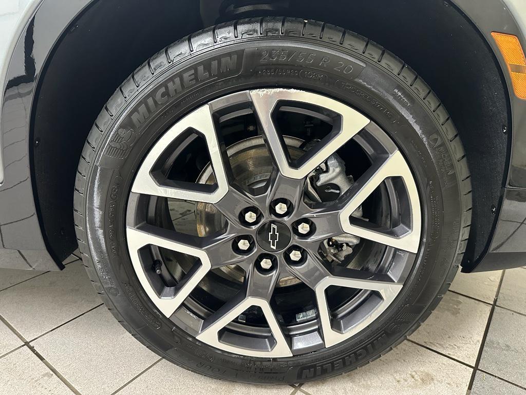 used 2025 Chevrolet Blazer car, priced at $32,885