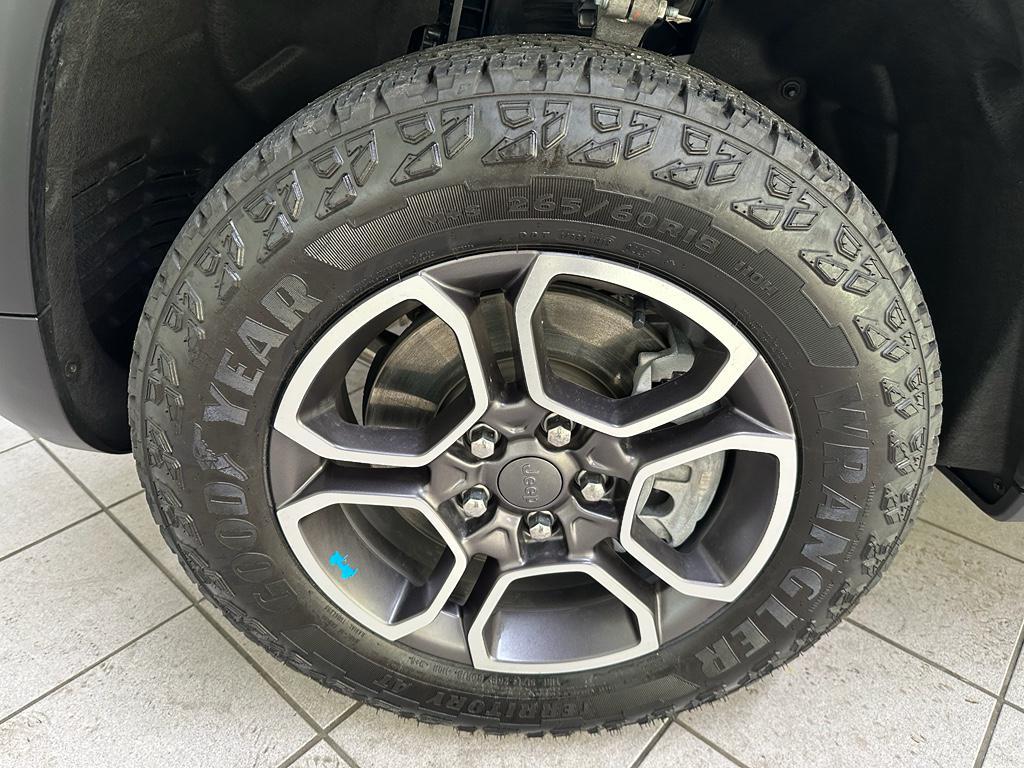 used 2023 Jeep Grand Cherokee 4xe car, priced at $30,225