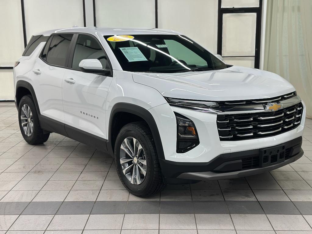used 2025 Chevrolet Equinox car, priced at $25,880