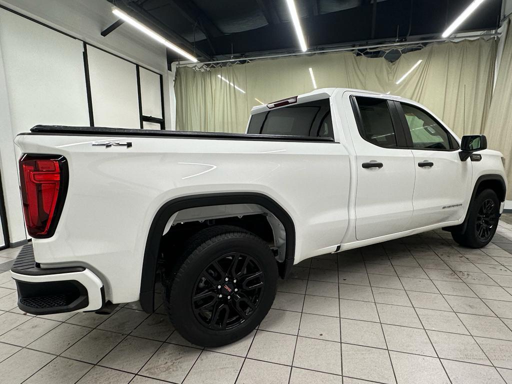 used 2023 GMC Sierra 1500 car, priced at $38,131