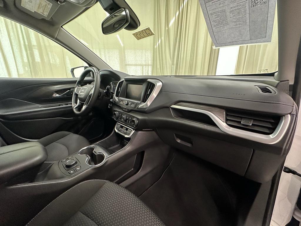 used 2024 GMC Terrain car, priced at $26,225