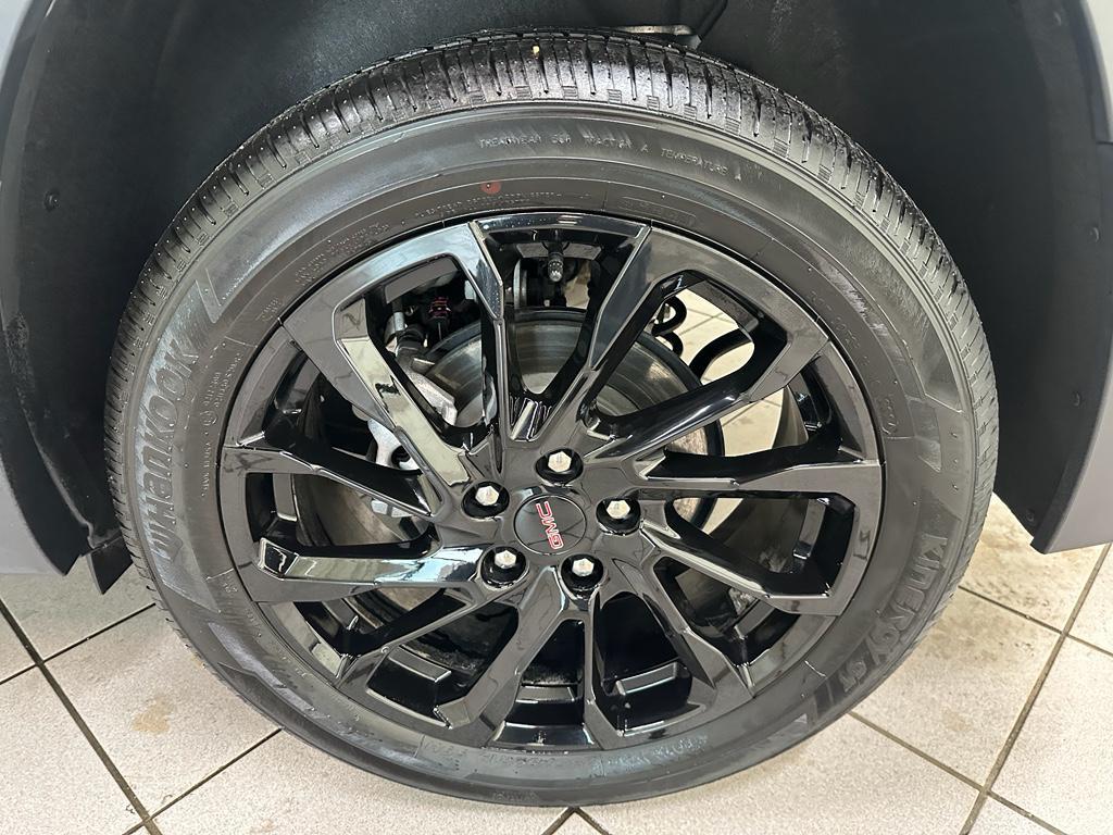 used 2024 GMC Terrain car, priced at $26,225