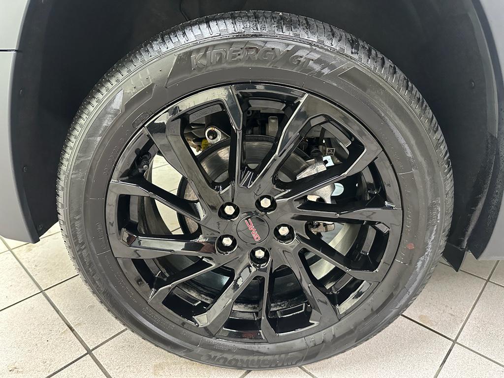 used 2024 GMC Terrain car, priced at $26,225