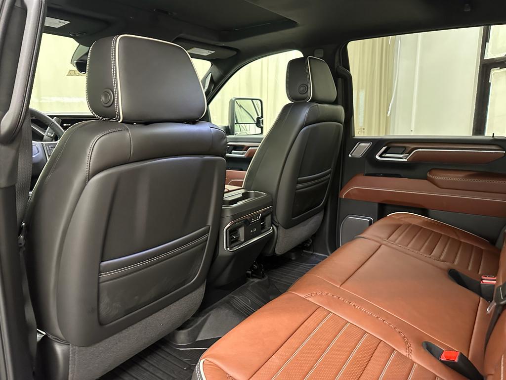 new 2026 GMC Sierra 2500 car, priced at $90,709