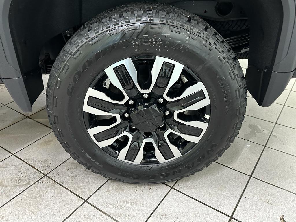 new 2026 GMC Sierra 2500 car, priced at $90,709