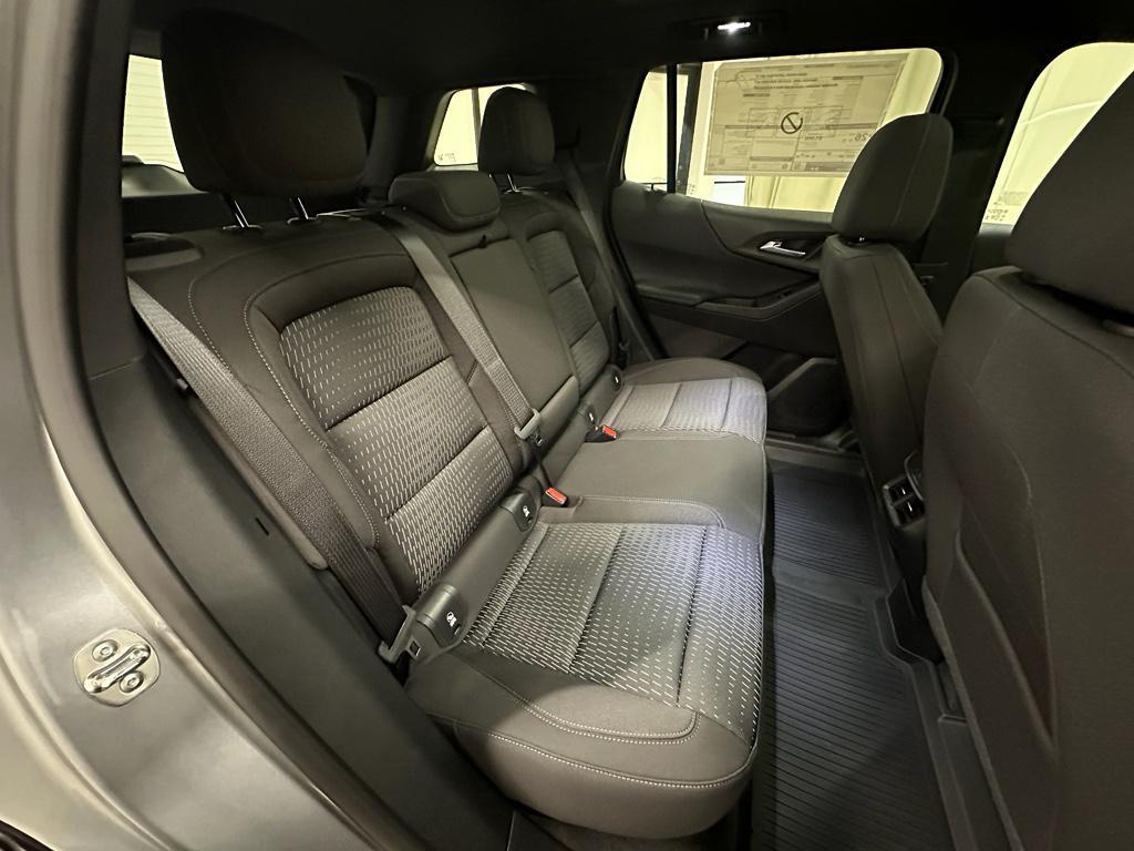 new 2026 Chevrolet Equinox car, priced at $32,046