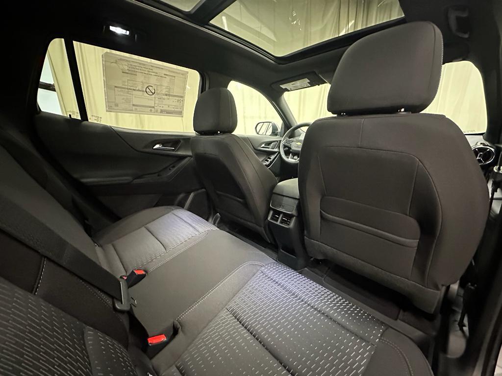 new 2026 Chevrolet Equinox car, priced at $32,046