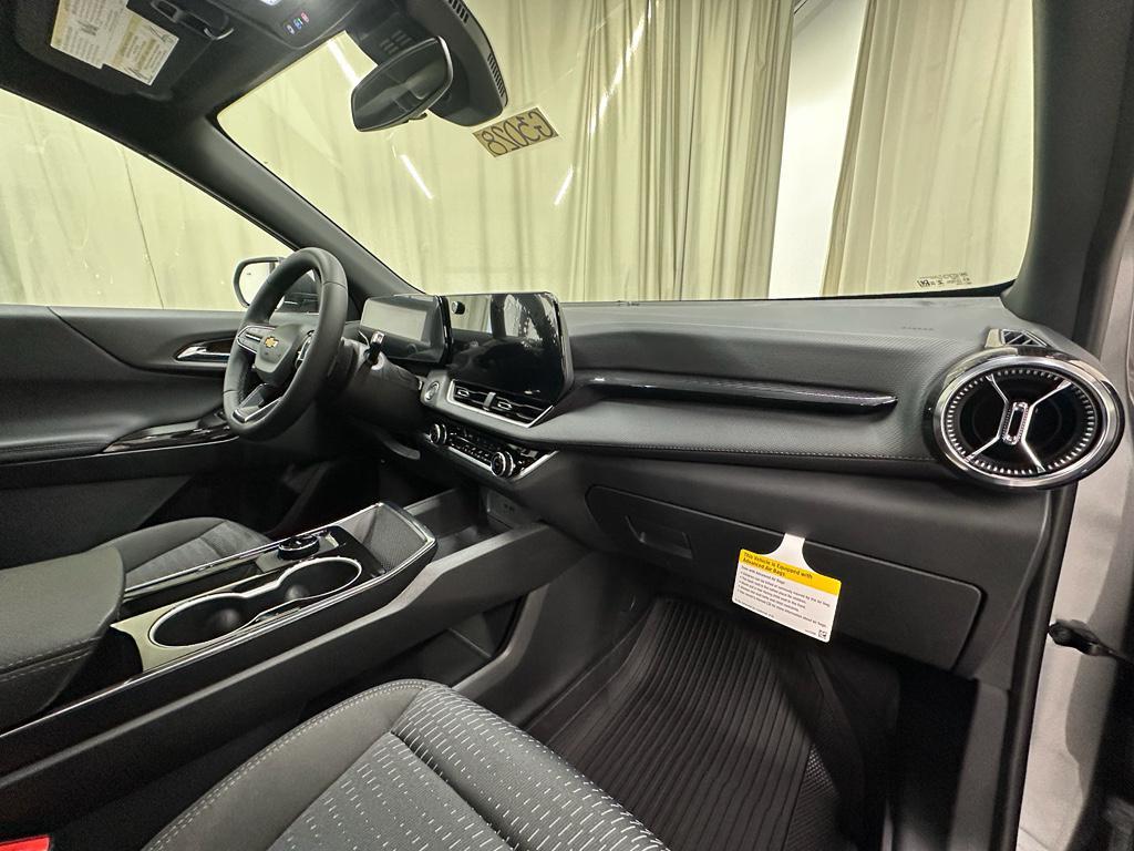 new 2026 Chevrolet Equinox car, priced at $32,046