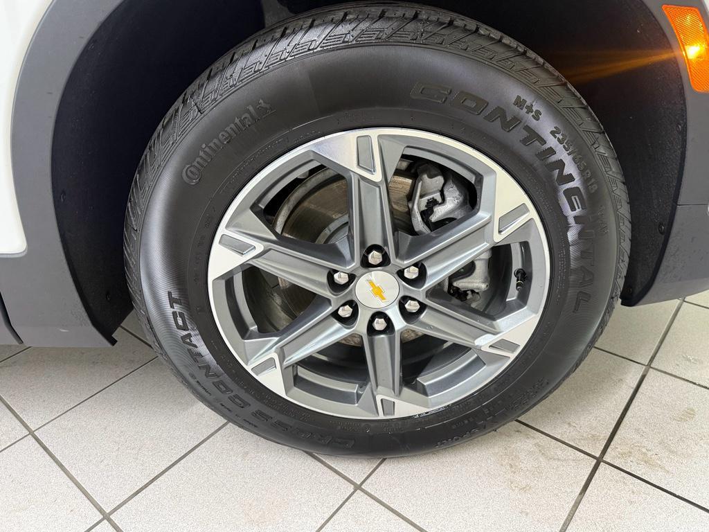 used 2024 Chevrolet Blazer car, priced at $25,988