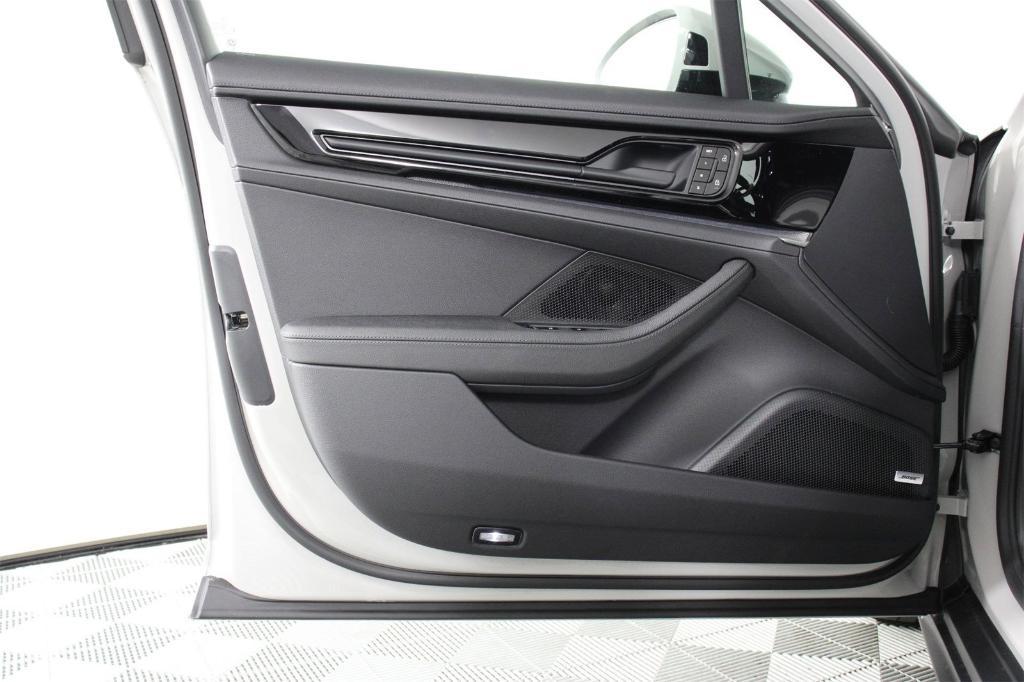 new 2026 Porsche Panamera car, priced at $130,960