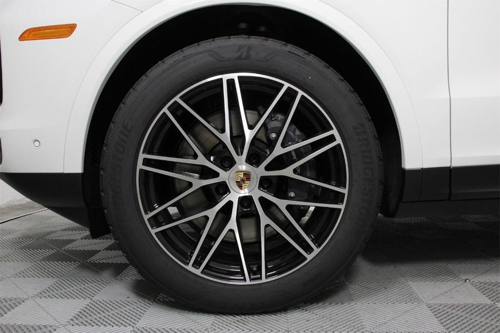 new 2026 Porsche Cayenne car, priced at $101,760
