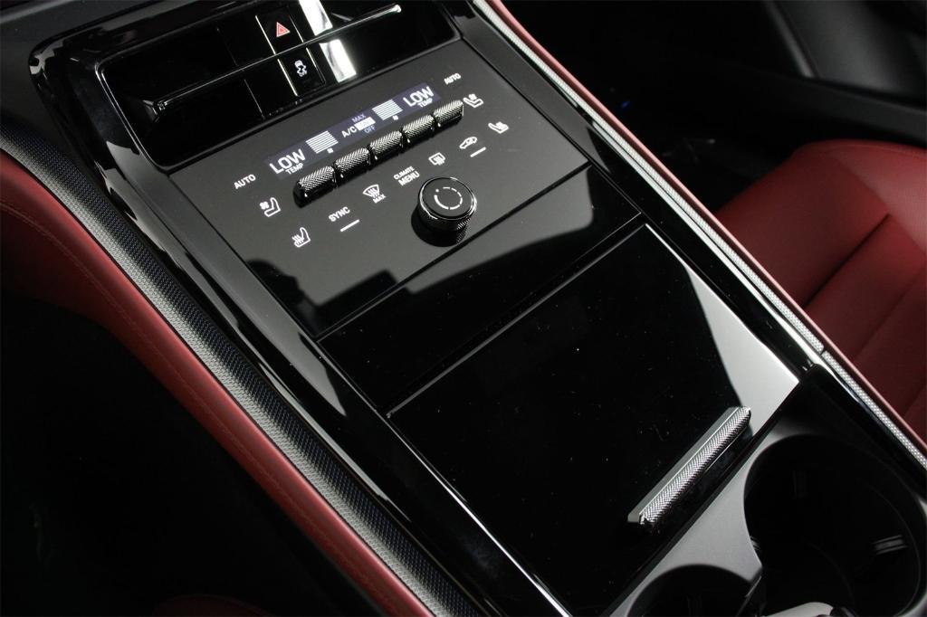 new 2026 Porsche Panamera car, priced at $134,590