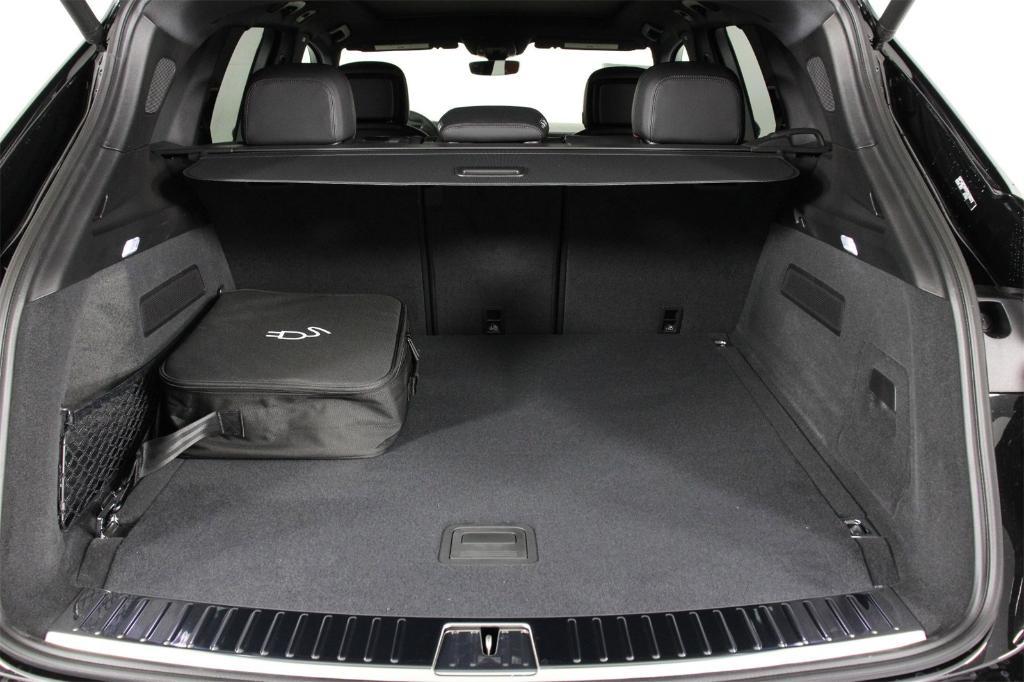 new 2026 Porsche Cayenne car, priced at $120,510