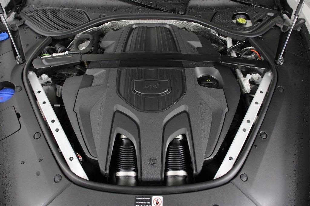 new 2026 Porsche Panamera car, priced at $131,900