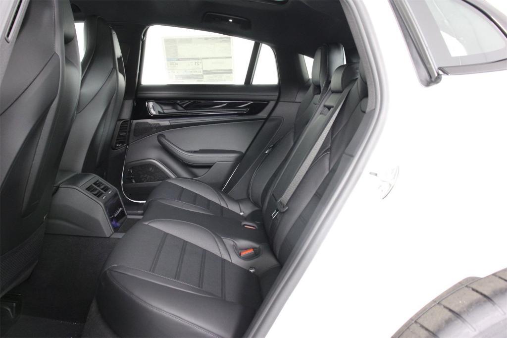 new 2026 Porsche Panamera car, priced at $132,910