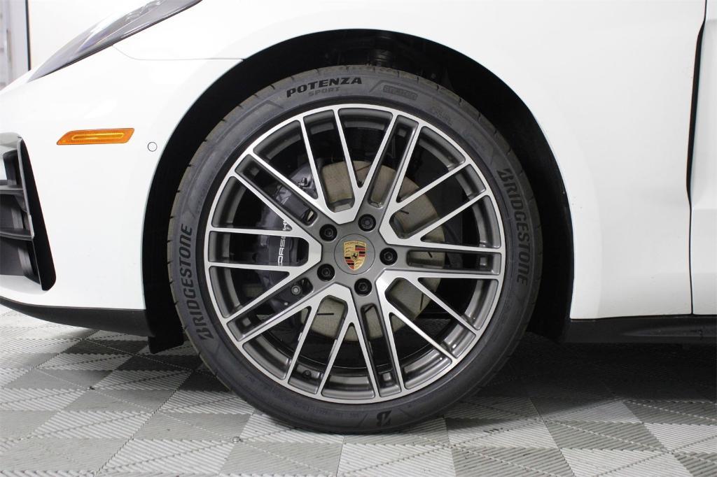 new 2026 Porsche Panamera car, priced at $132,910