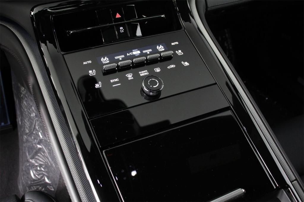 new 2026 Porsche Panamera car, priced at $132,910