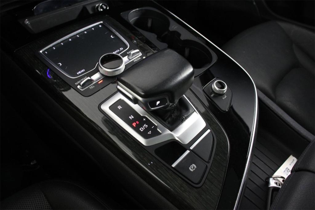used 2017 Audi Q7 car, priced at $19,900