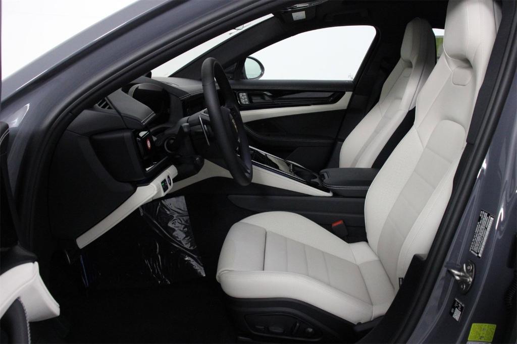 new 2026 Porsche Panamera car, priced at $161,480