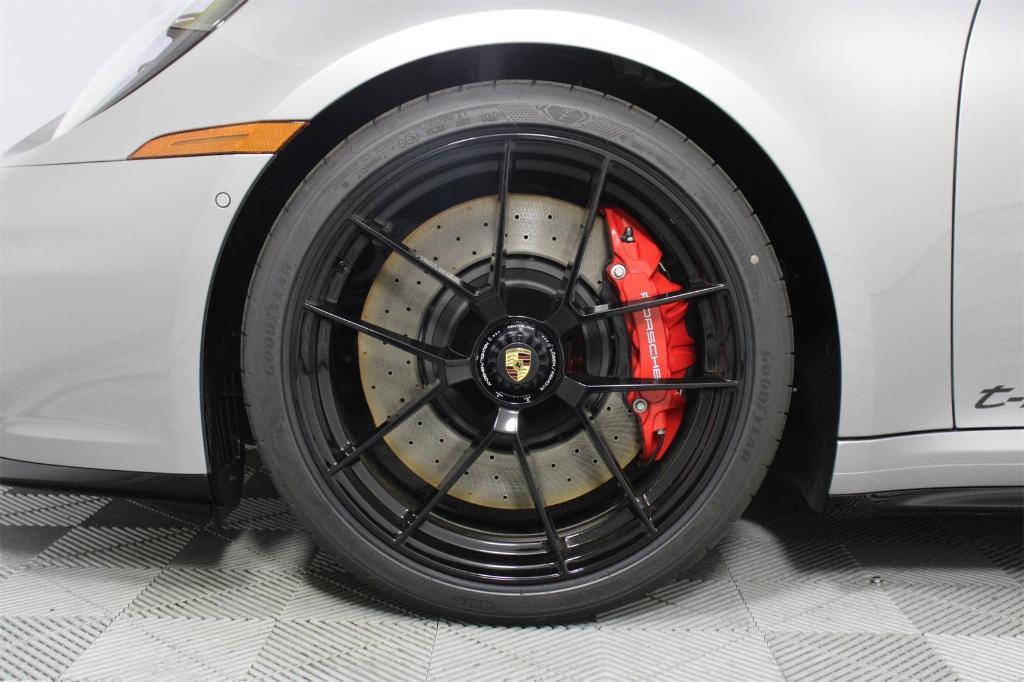 new 2026 Porsche 911 car, priced at $208,910