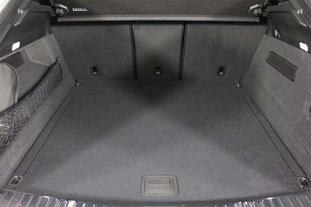 new 2026 Porsche Cayenne car, priced at $121,990