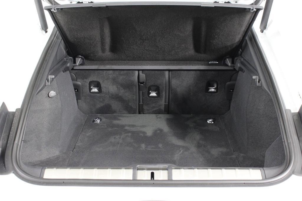 new 2026 Porsche Panamera car, priced at $191,450