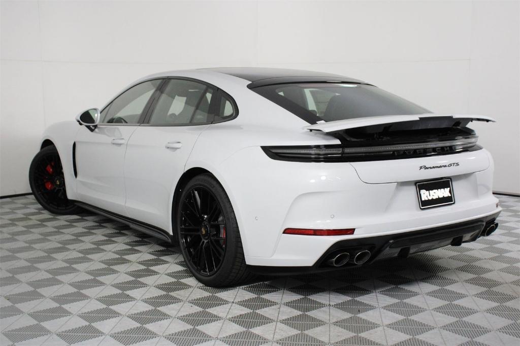 new 2026 Porsche Panamera car, priced at $191,450