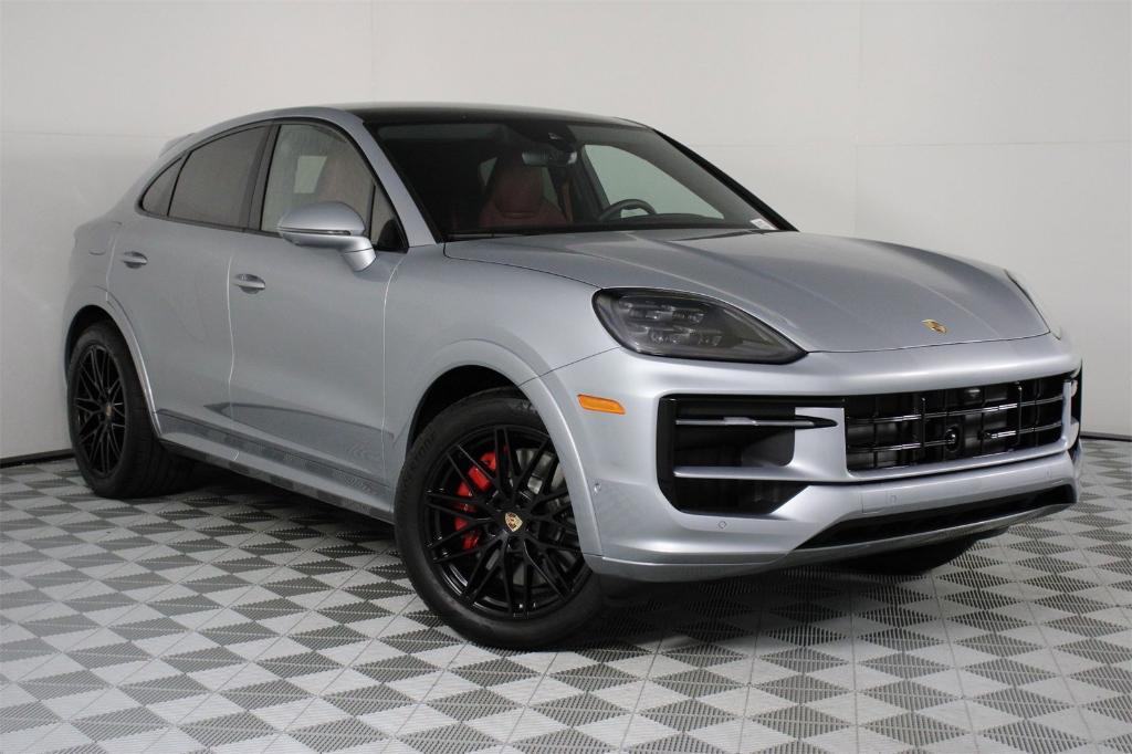 used 2025 Porsche Cayenne car, priced at $135,888