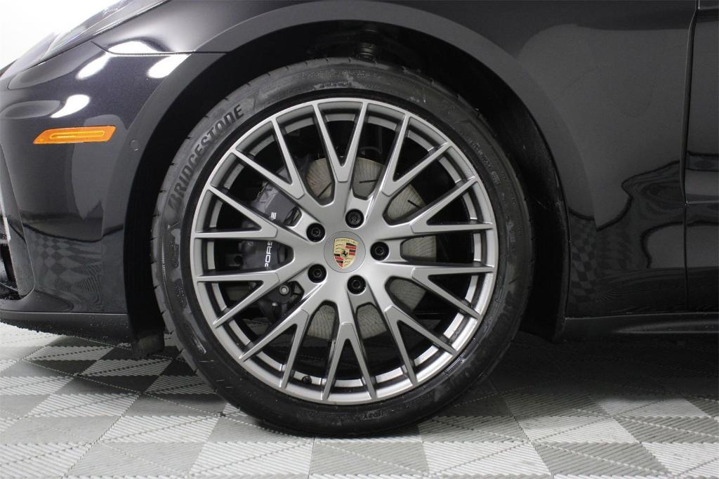 new 2026 Porsche Panamera car, priced at $129,700