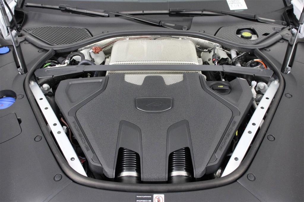 new 2026 Porsche Panamera car, priced at $202,700