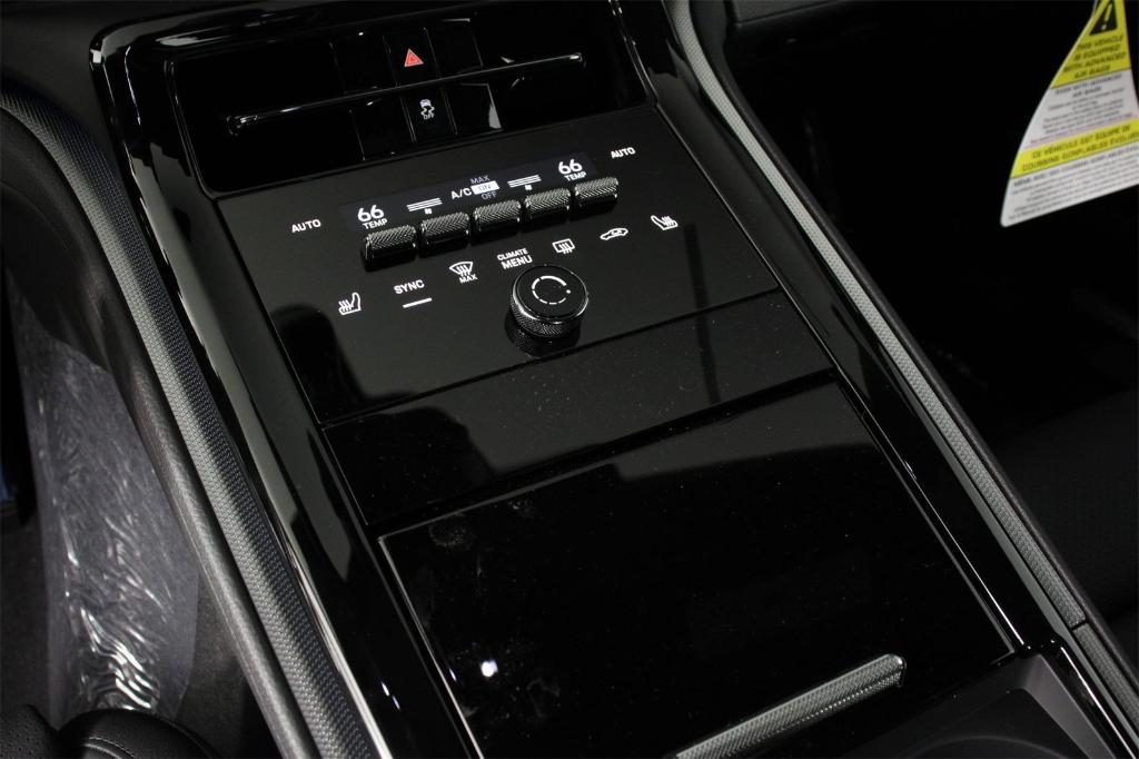 new 2026 Porsche Panamera car, priced at $124,070