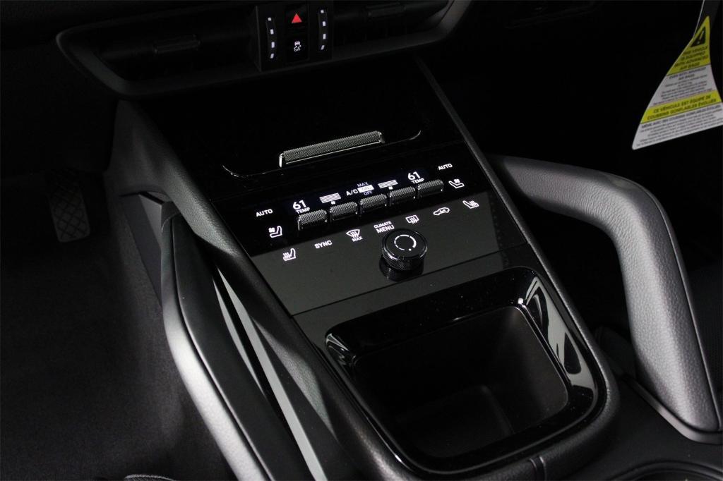 new 2026 Porsche Cayenne car, priced at $106,380