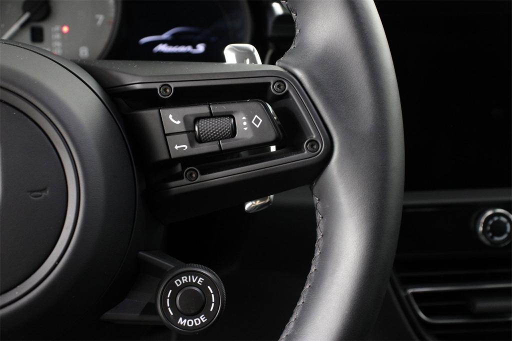 used 2025 Porsche Macan car, priced at $88,888