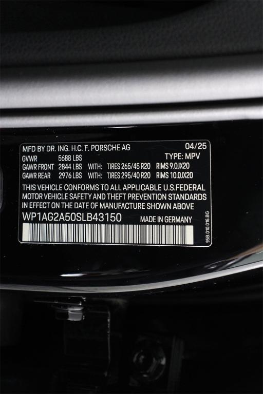 used 2025 Porsche Macan car, priced at $88,888