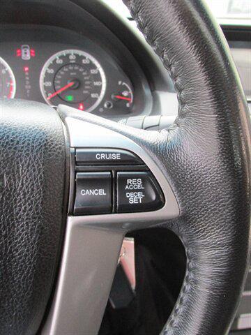2011 Alabaster Silver Metallic Honda Accord