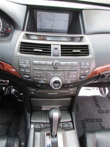2011 Alabaster Silver Metallic Honda Accord