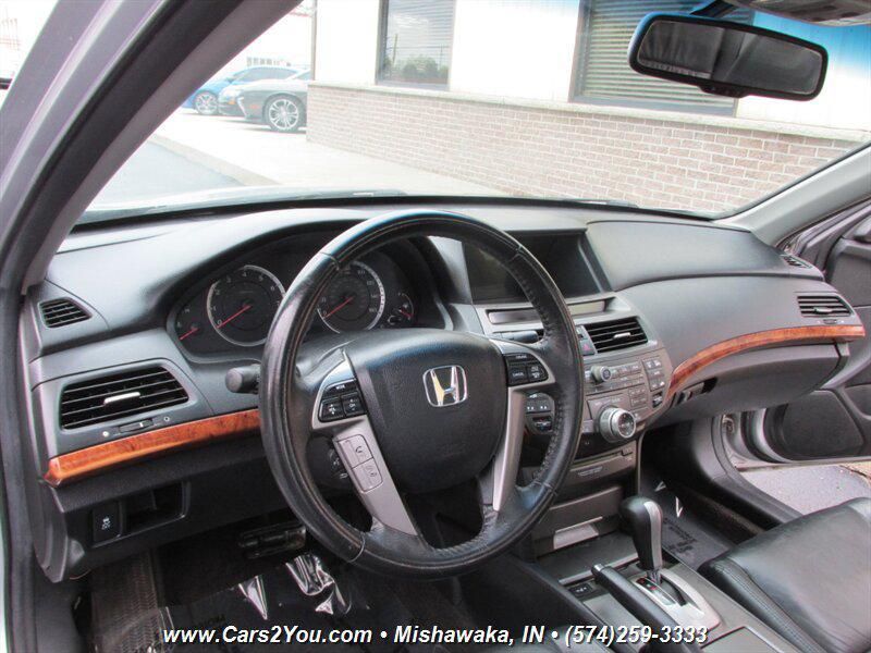 2011 Alabaster Silver Metallic Honda Accord